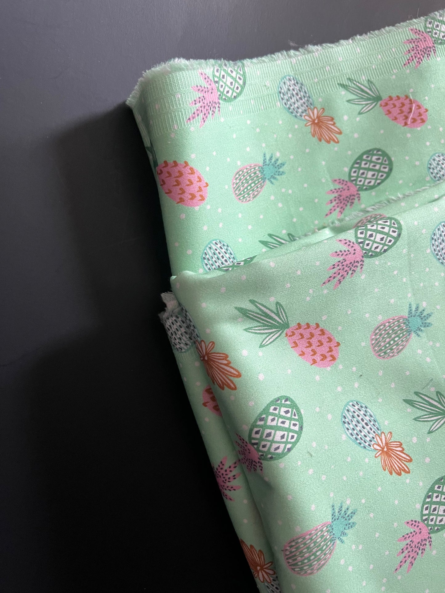 Cotton Twill Medium Elastic - Green 280 X 125cm